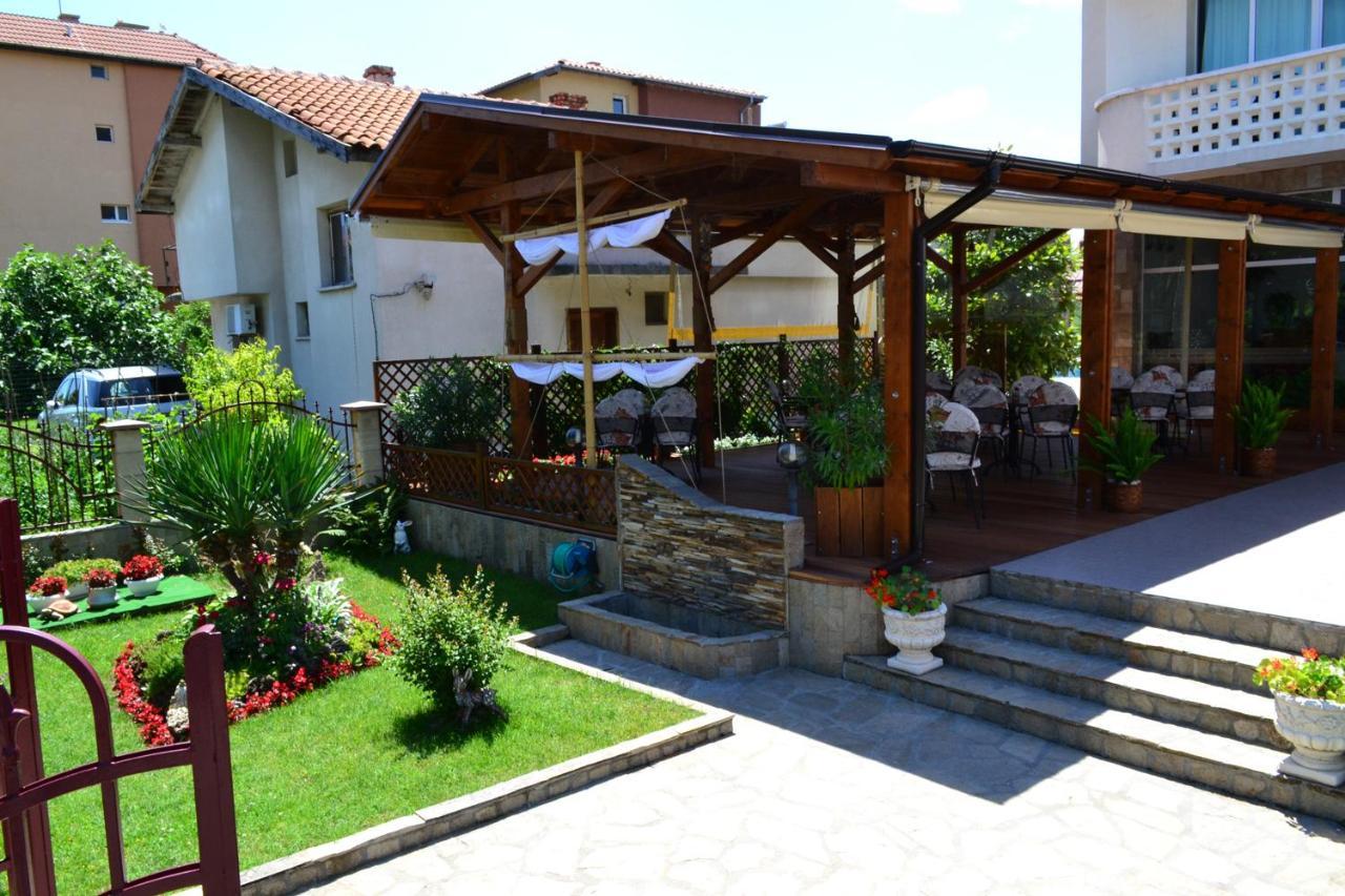 Saint George Family Hotel Lozenets Exterior photo