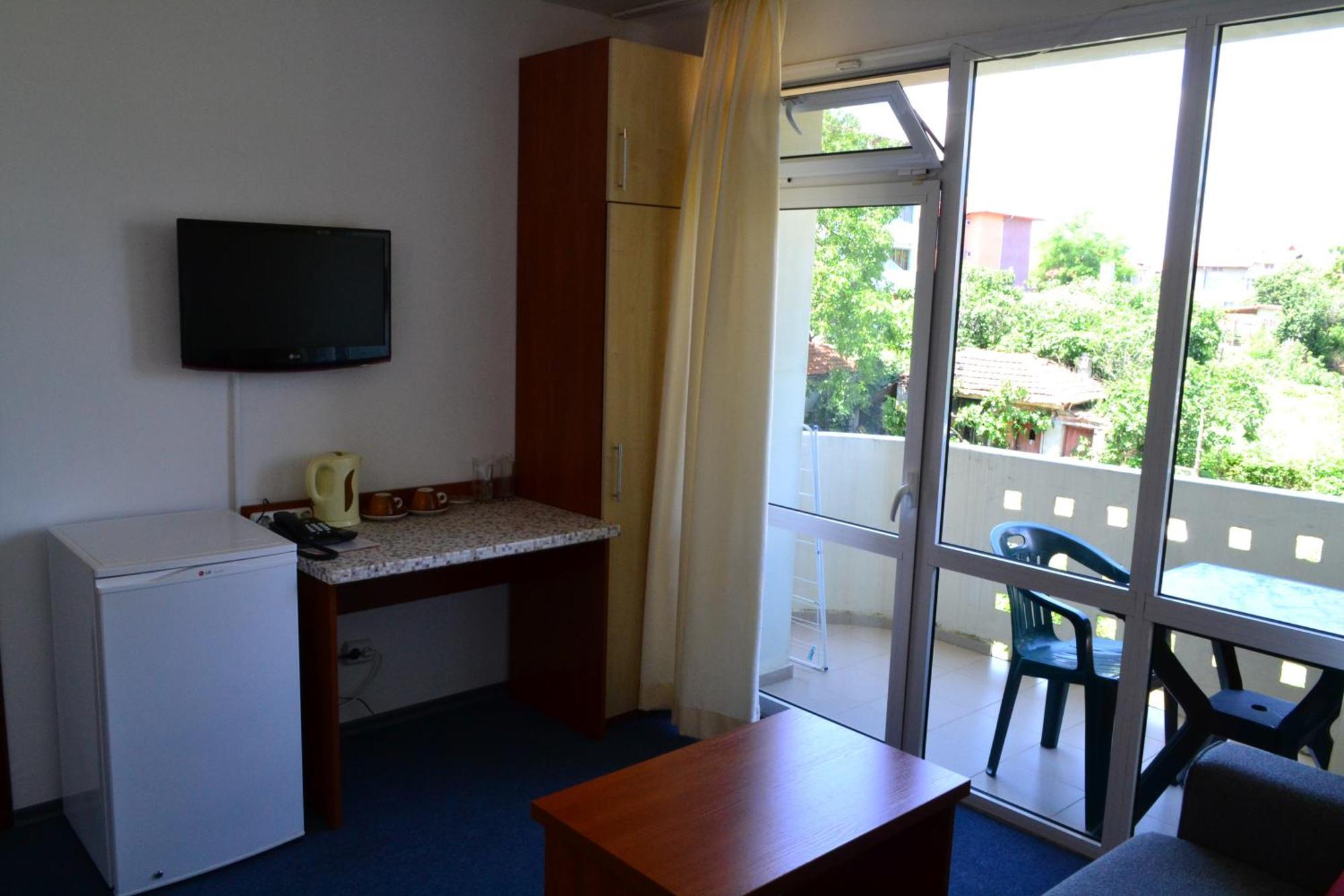 Saint George Family Hotel Lozenets Exterior photo