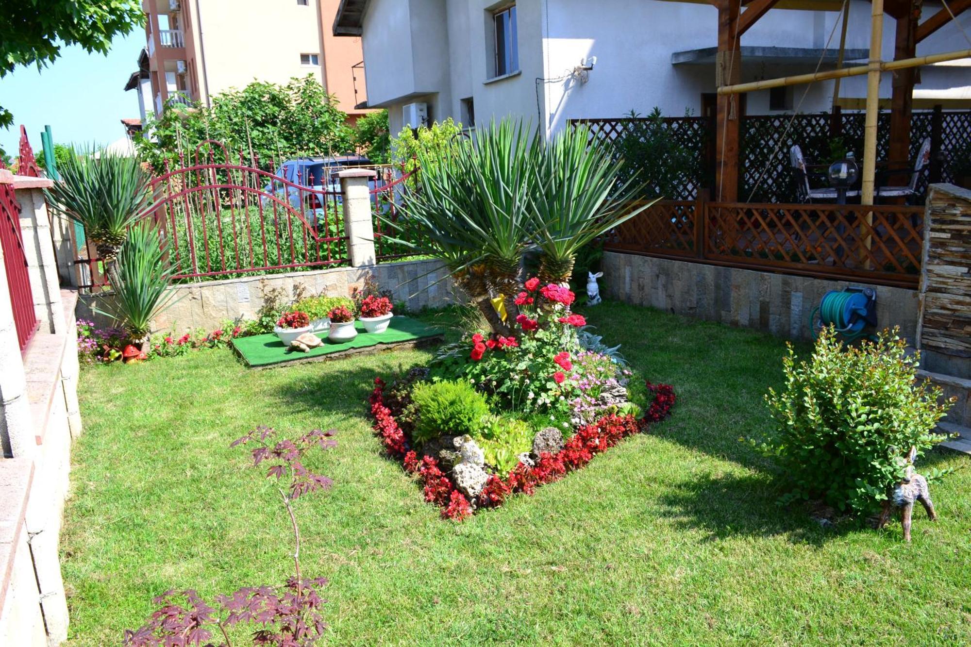 Saint George Family Hotel Lozenets Exterior photo