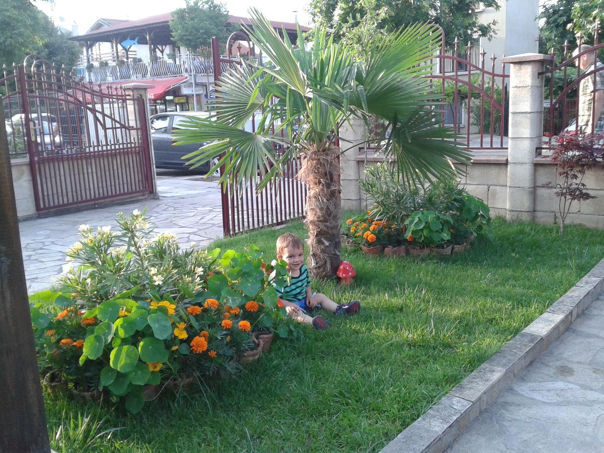 Saint George Family Hotel Lozenets Exterior photo